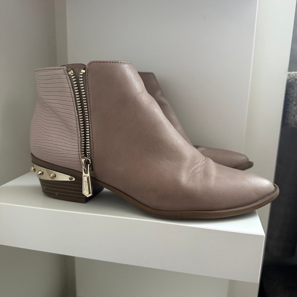 Sam Edelman Circus Holt Bootie with Spike Lilac/Mauve/Purple